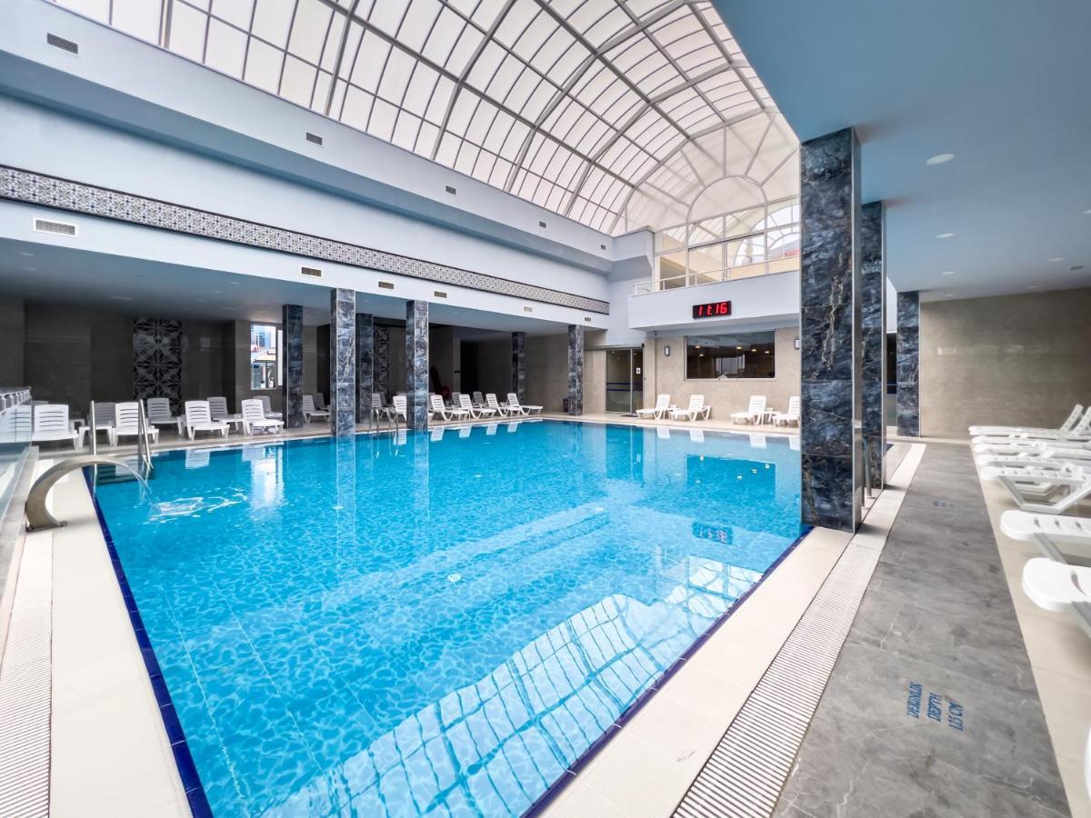 Spa Hotel Colossae Thermal Karahayit  Esterno foto Indoor pool